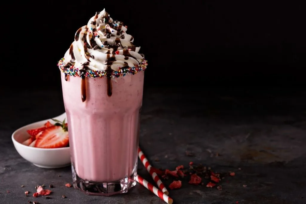 Big Brew Menu Philippines 2023 2 Red Velvet Milkshake Recipe 1024x683 1