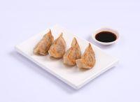 Chicken Gyoza 4 Pcs