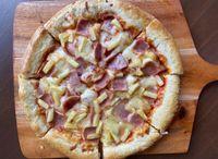 Hawaiian Pizza