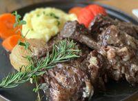 Slow-cooked Short Ribs