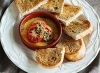Cheddar Cheese with Tomatoes & Capers