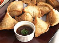 VEGETABLE SAMOSA ( 5 PCS )