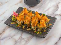 Crunchy Salmon Roll