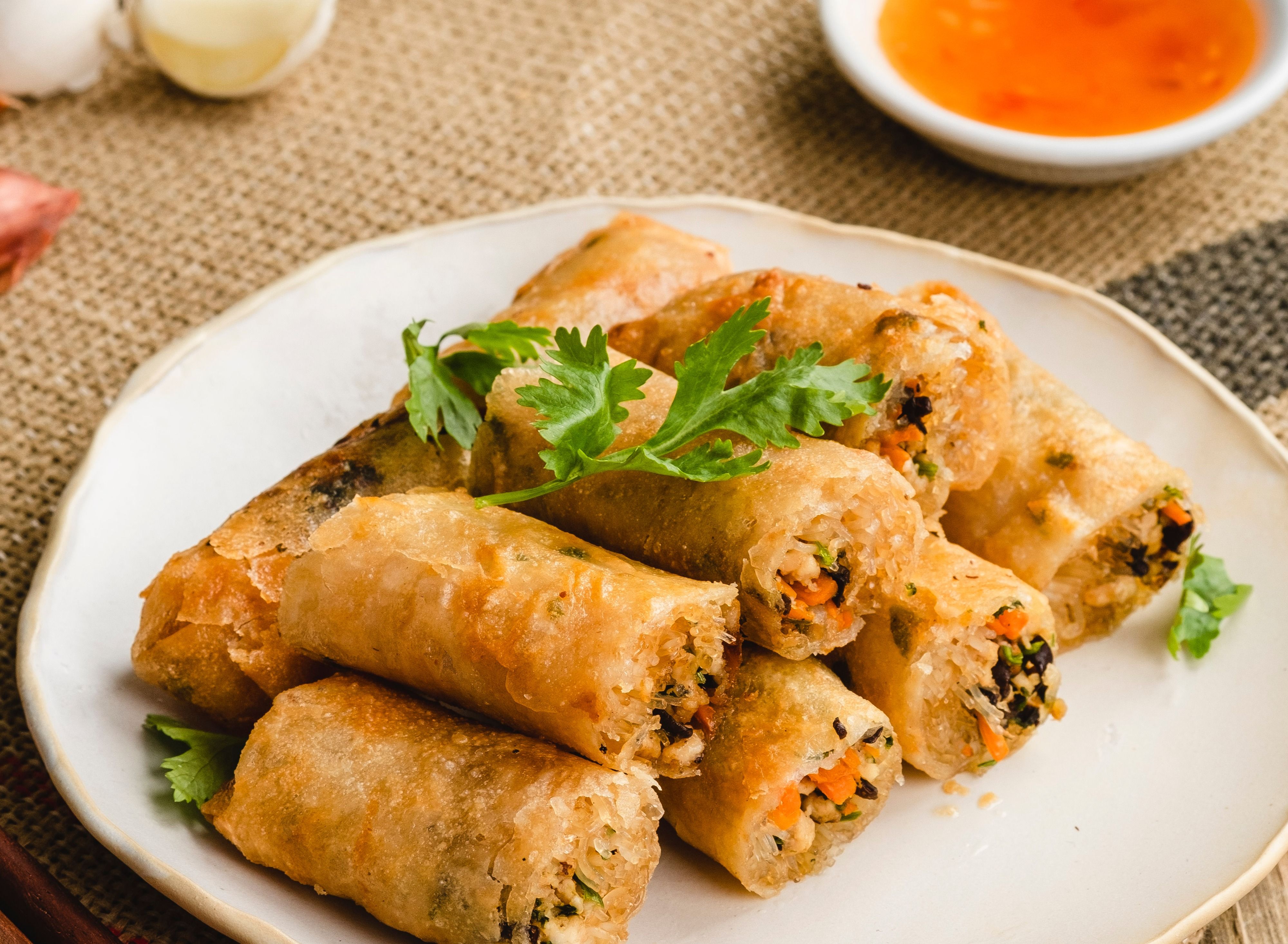 Fried Spring Rolls with Chicken & Glass Noodle